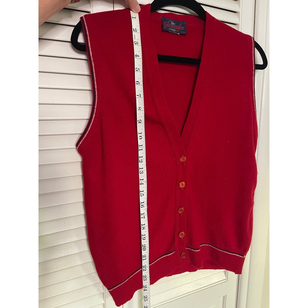 Vintage Gleneagles Grange Scotland Red V-Neck Sweater Vest Collegiate Grandpa - Picture 7 of 9
